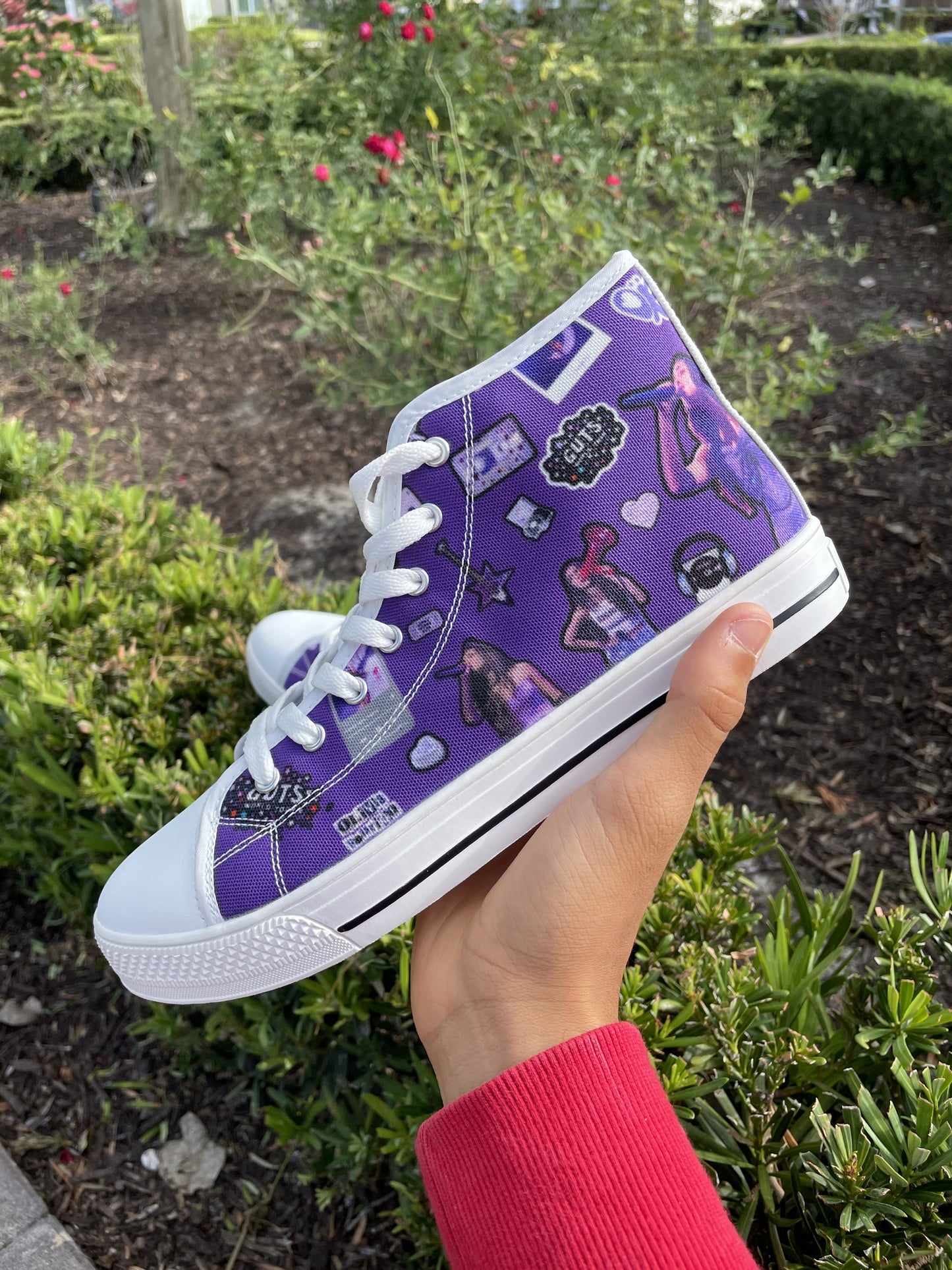 Olivia Rodrigo Womens Shoes 2